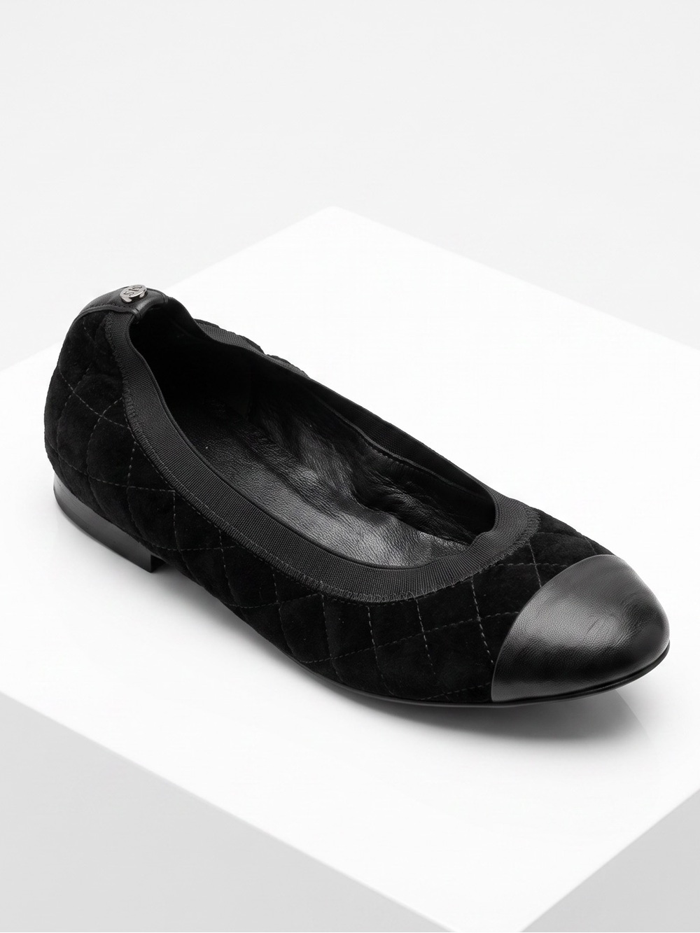STUART WEITZMAN QUILTED LEATHER BALLET FLATS US 7
